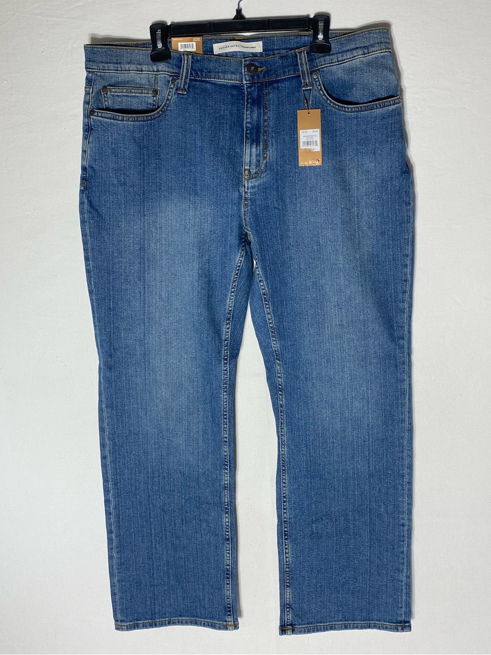 Denver Hayes Straight Fit Jeans NWT 38x30 Light Wash Stretch Normcore